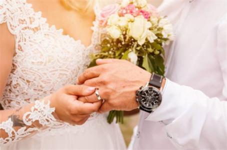 2025蛇年8月最吉利的婚嫁日期 婚嫁吉日一览表